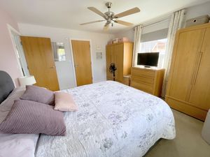 Winterbourne Gardens- click for photo gallery